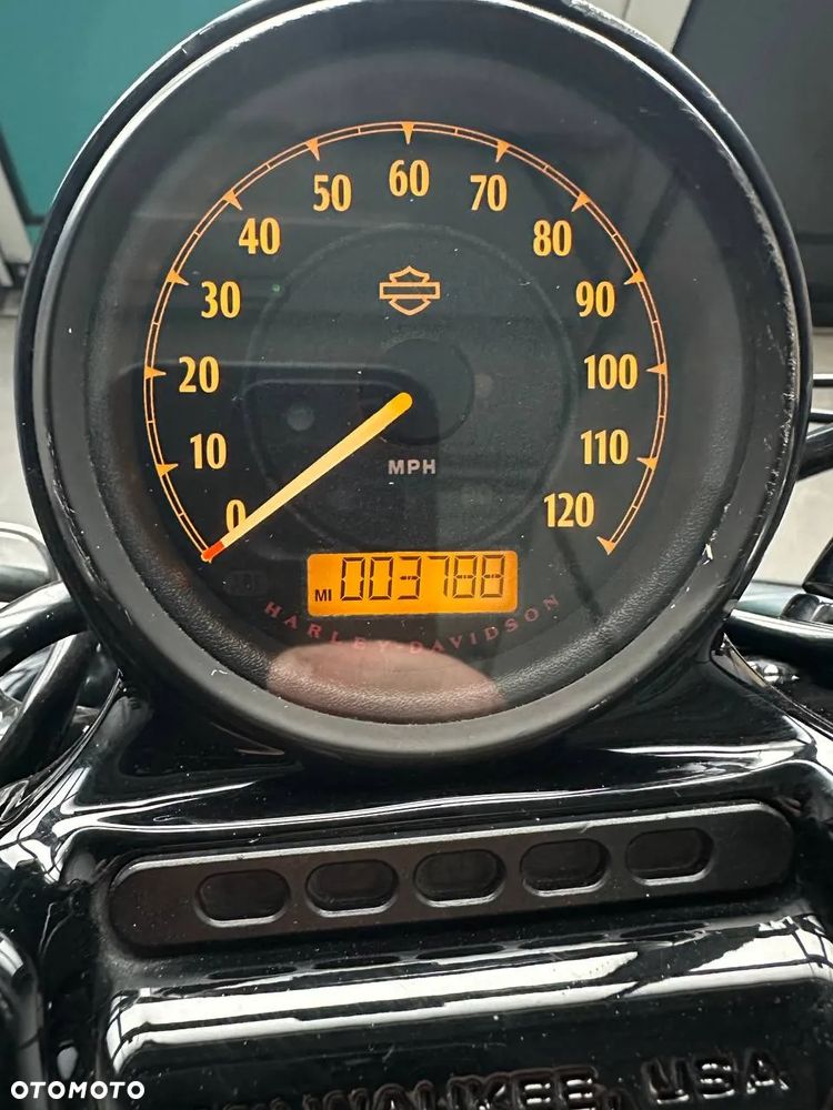 Harley-Davidson Sportster Forty-Eight - 12