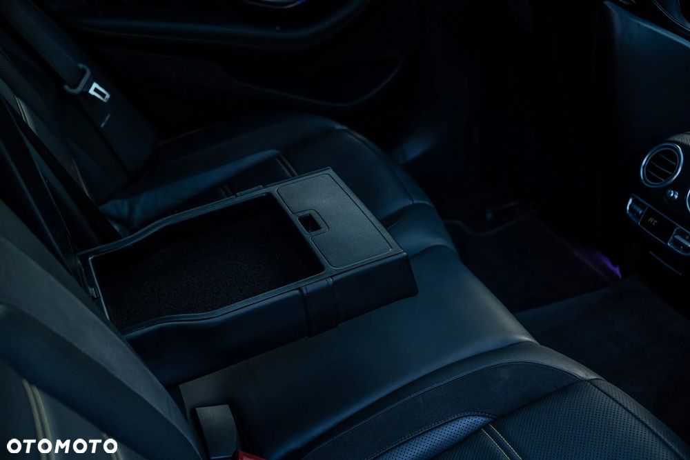 Mercedes-Benz Klasa E AMG 63 S 4-Matic+ - 28