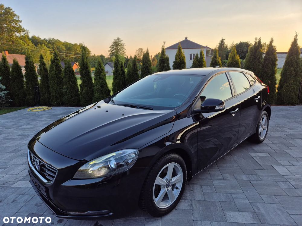 Volvo V40 T2 Kinetic - 2
