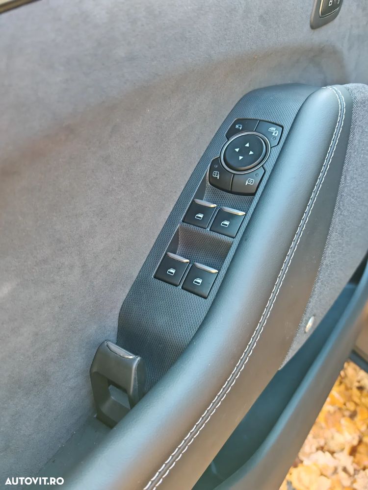 Ford Mustang Mach-E AWD GT - 15