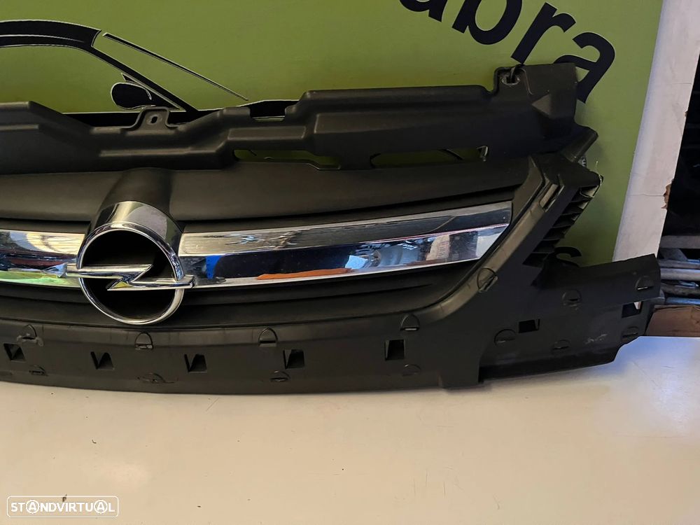 Opel Corsa C GRELHA PARA CHOQUES FRENTE - G138 - 3