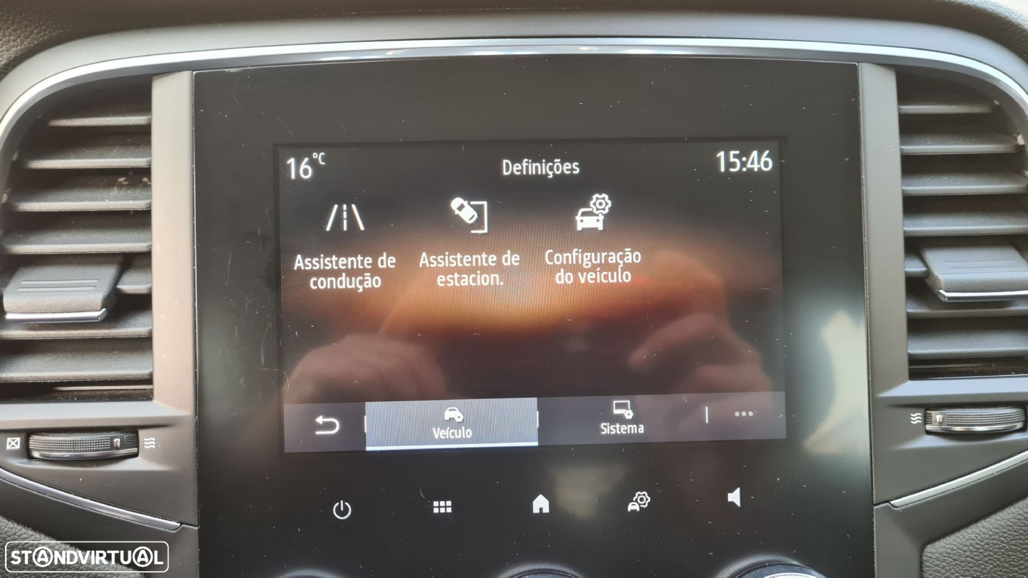 Renault Mégane 1.5 Blue dCi Intens EDC - 26
