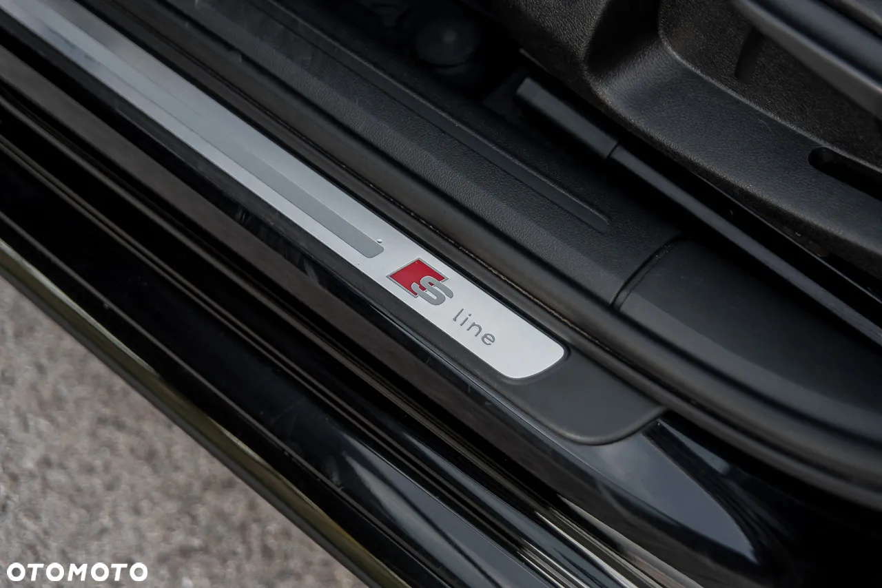 Audi A4 Avant 2.0 TDI Quattro - 24