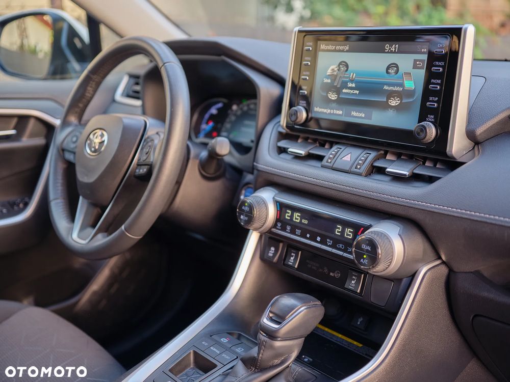 Toyota RAV4 - 22