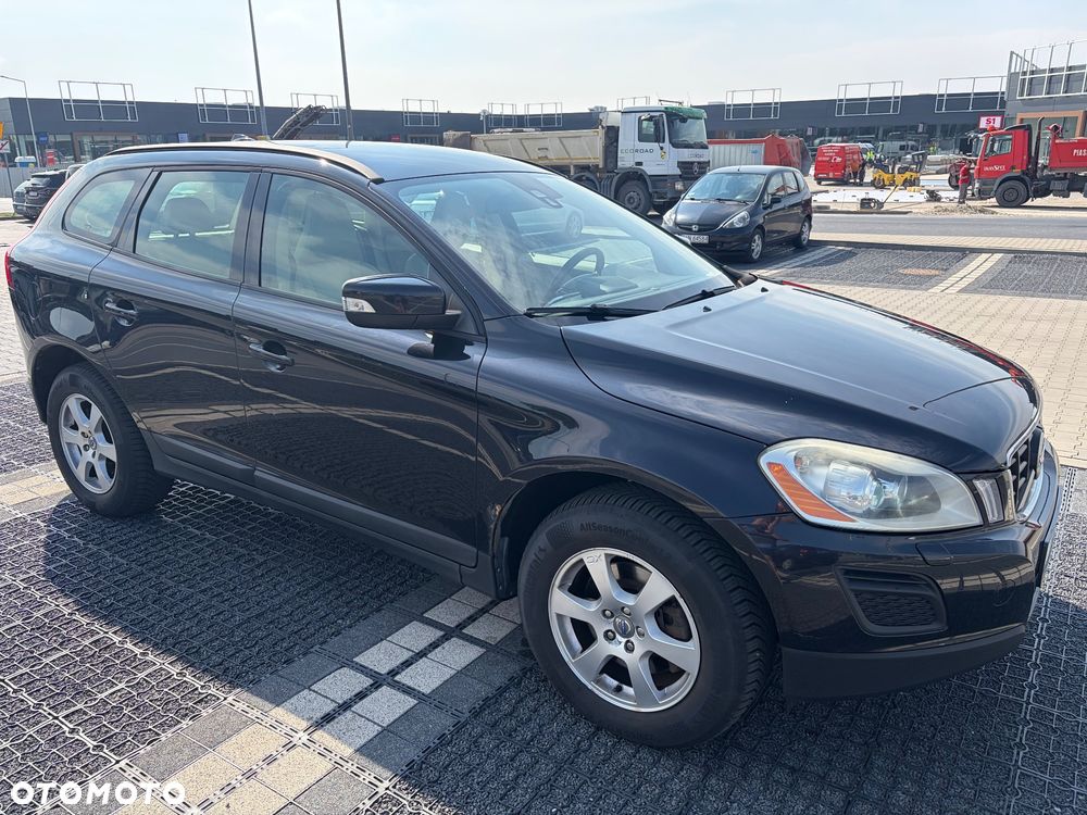 Volvo XC 60 DRIVe R-Design - 7