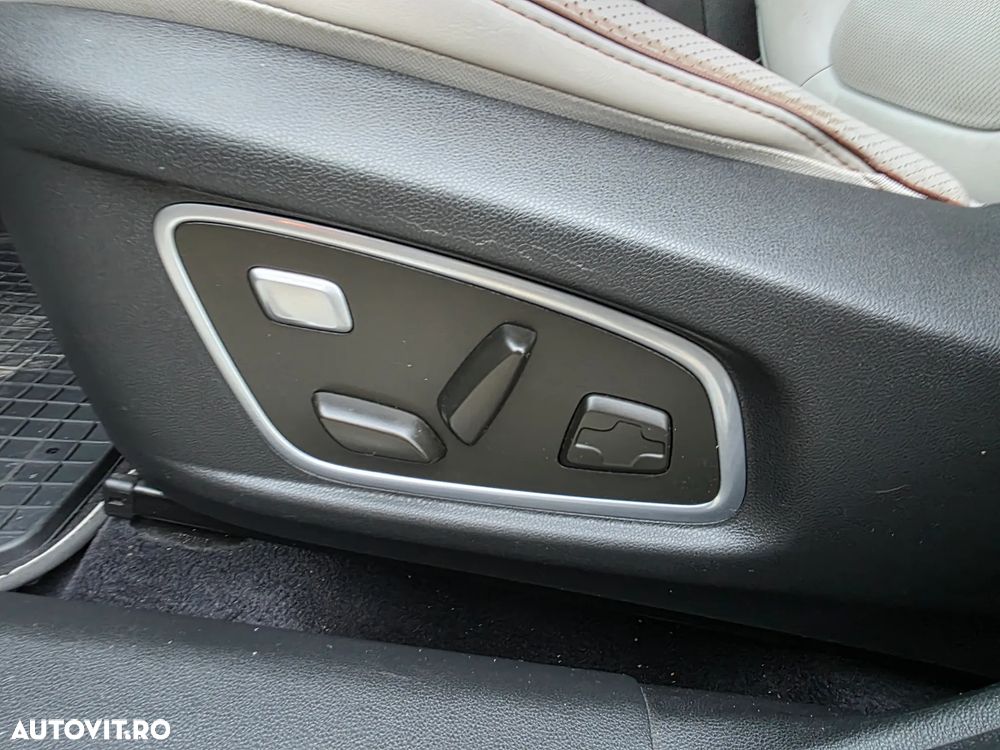 Renault Koleos BLUE dCi X-Tronic 4WD Initiale Paris - 27