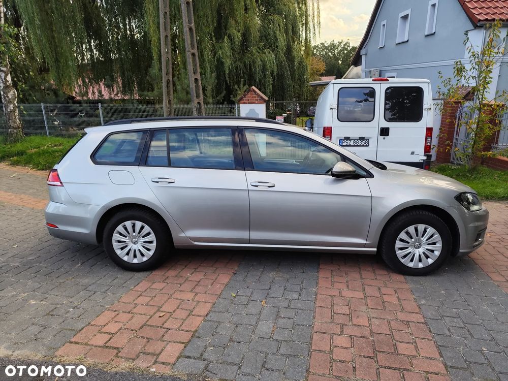 Volkswagen Golf 1.6 TDI (BlueMotion Technology) DSG Comfortline - 4