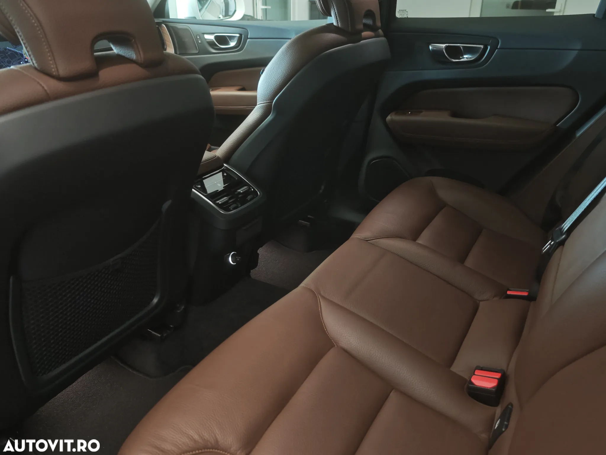 Volvo XC 60 D4 Geartronic Inscription - 28