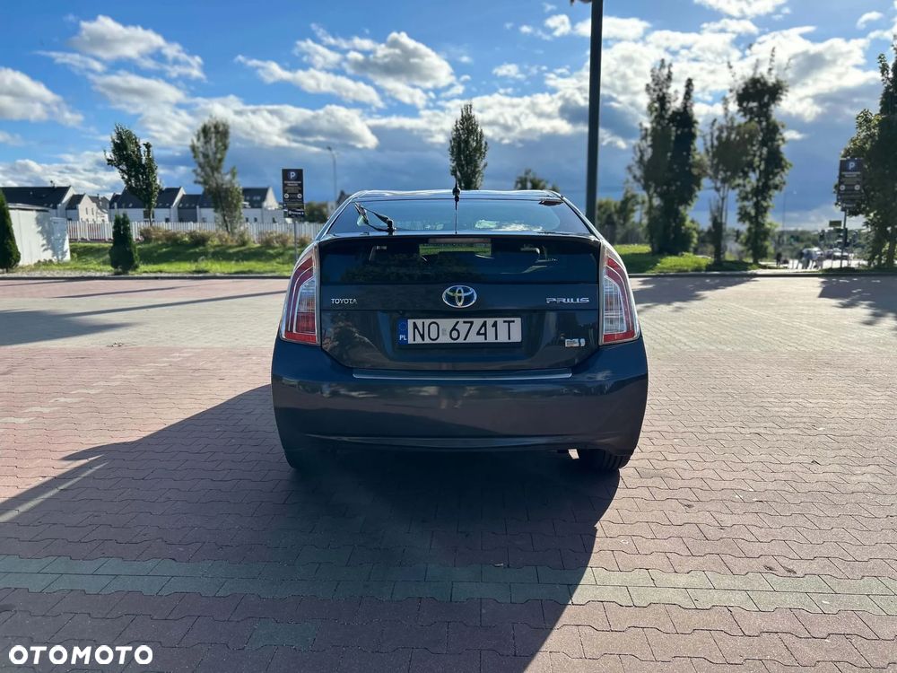Toyota Prius - 6