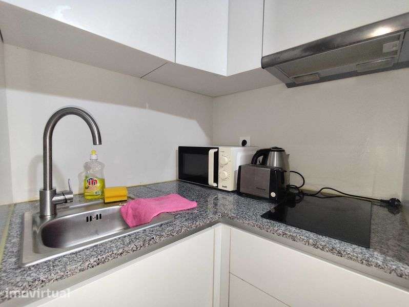 Arrenda-se Apartamento T1 na Baixa de Coimbra - Grande imagem: 3/8