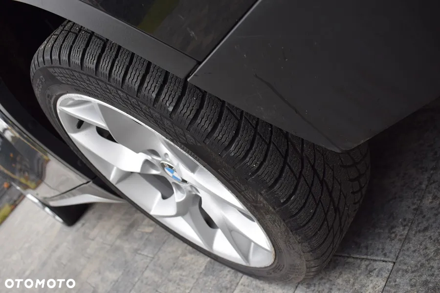 BMW X1 xDrive18d xLine - 16
