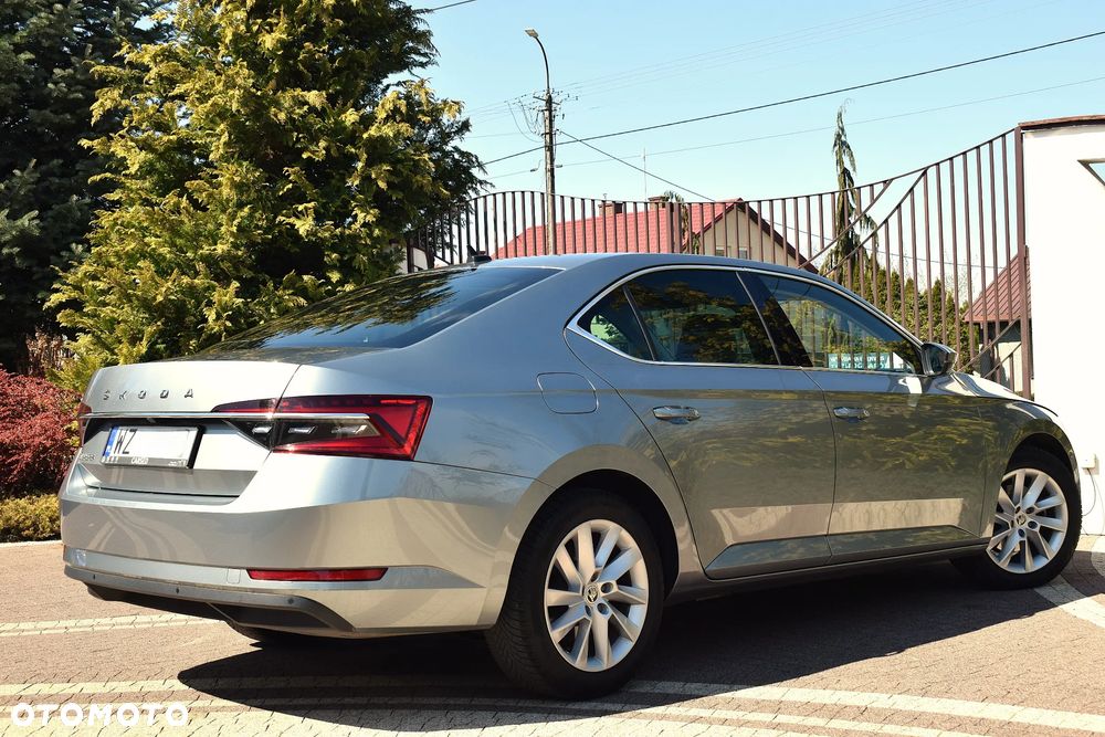 Skoda Superb 1.5 TSI Style DSG - 17