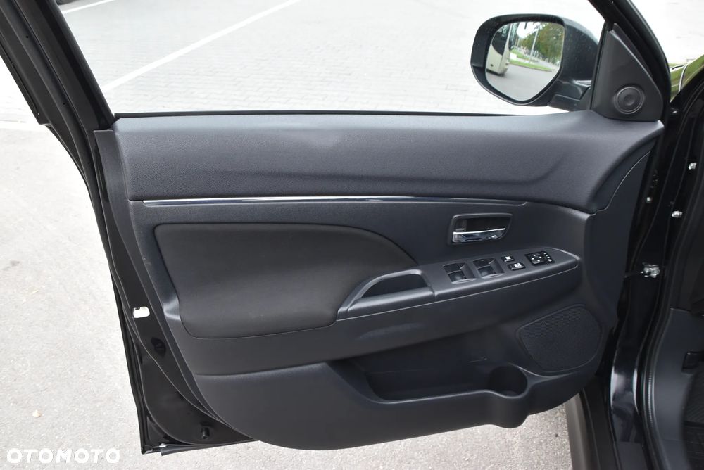 Mitsubishi ASX 1.6 2WD Edition II - 22