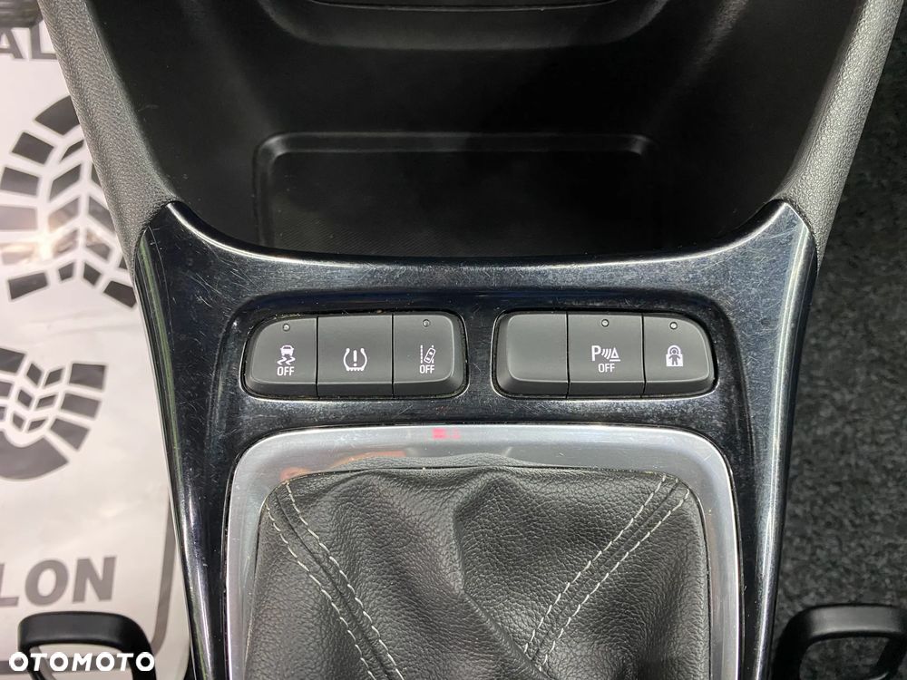 Opel Crossland X - 31