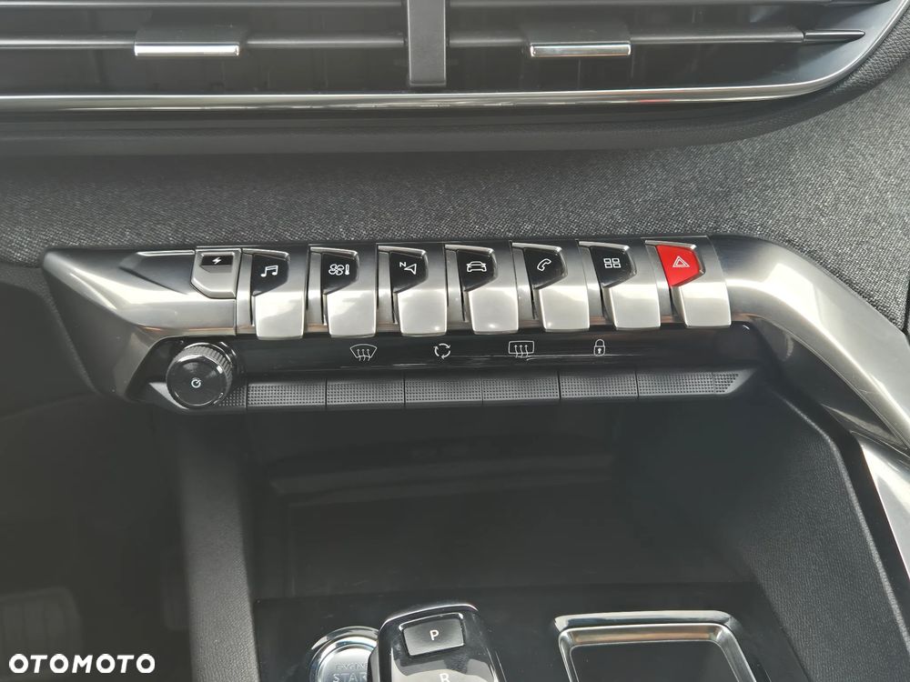 Peugeot 3008 225 e-EAT8 Allure Pack - 23