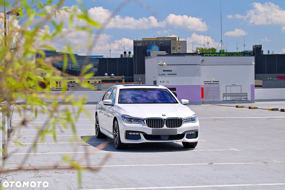 BMW Seria 7 740d xDrive - 5