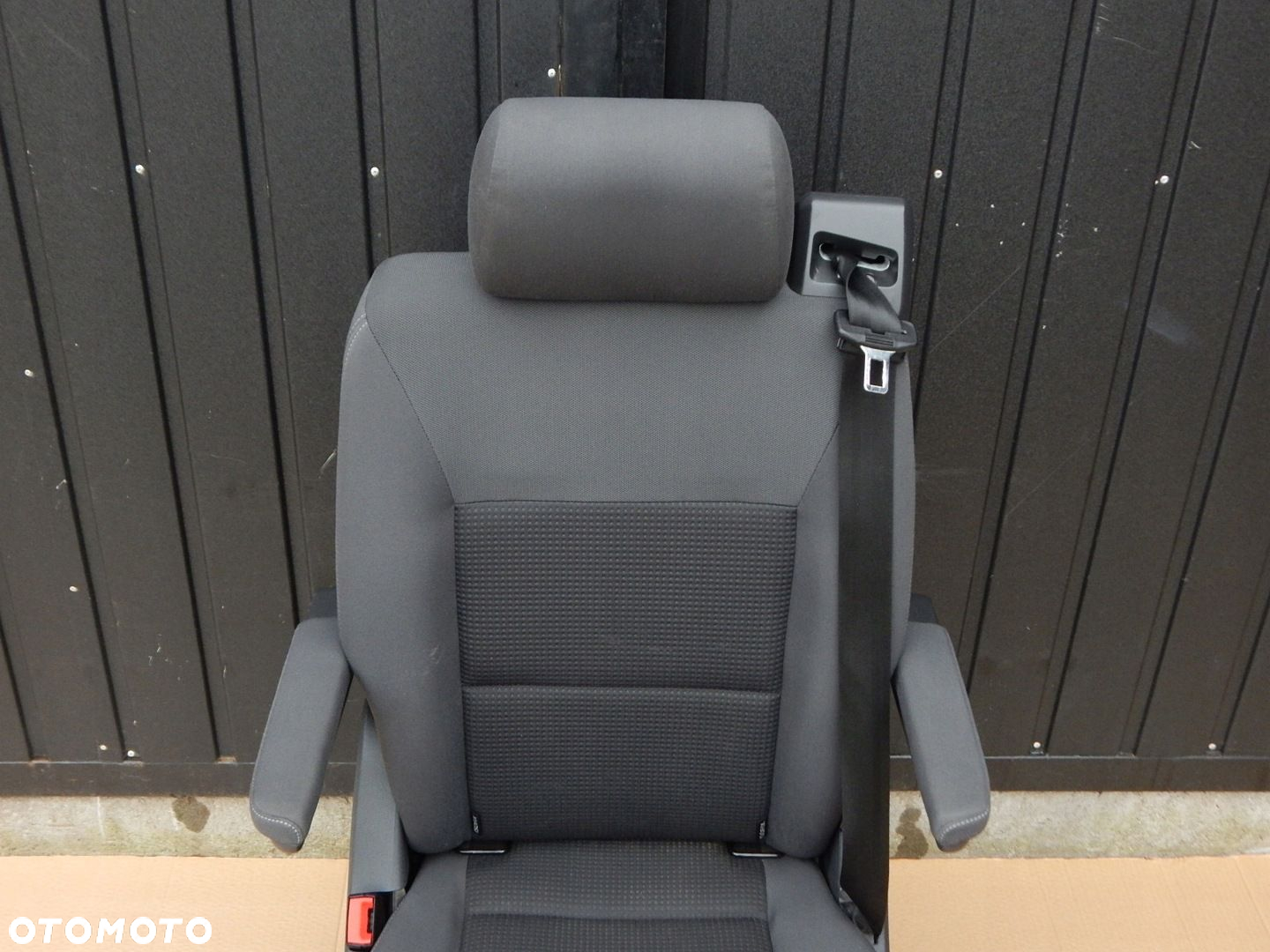 VW T6 T6.1 MULTIVAN fotel OBROTOWY tył podłokietnik - 4