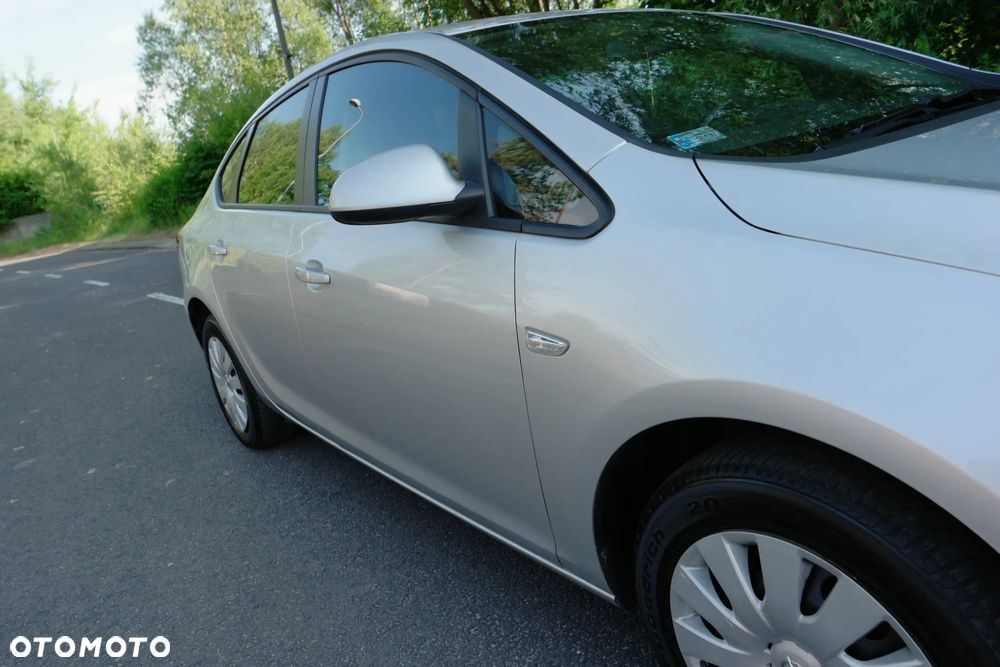 Opel Astra - 15
