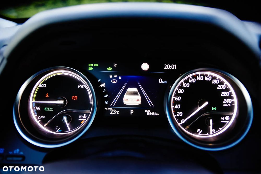Toyota Camry 2.5 Hybrid Executive CVT - 35