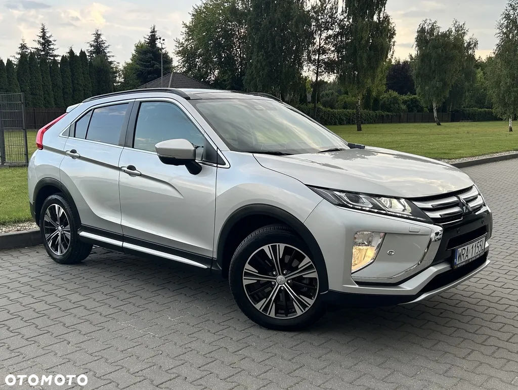 Mitsubishi Eclipse Cross - 16