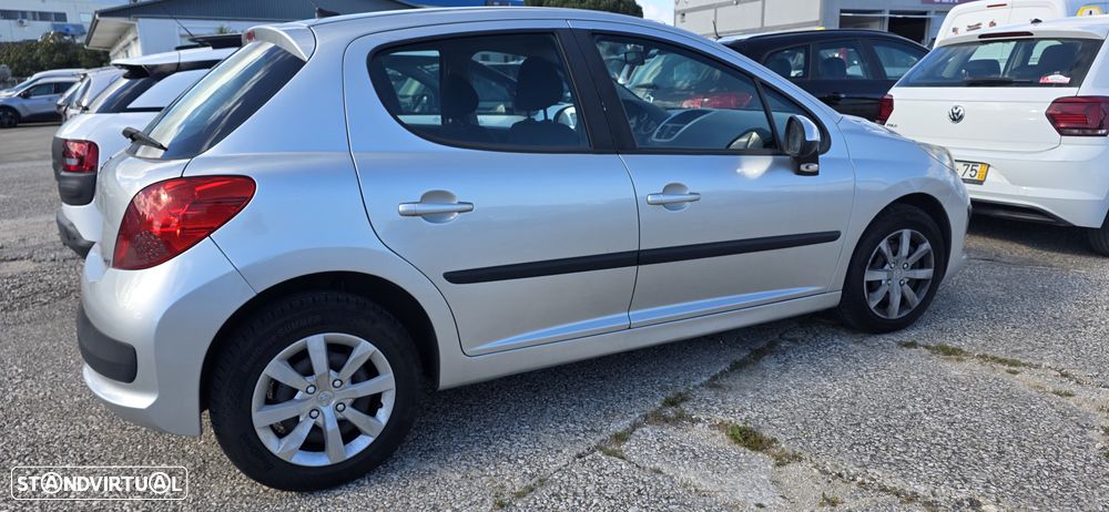 Peugeot 207 1.4 16V Sport - 2