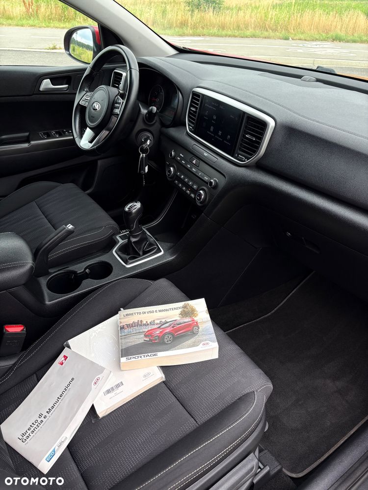 Kia Sportage 1.6 GDI 2WD Attract - 30