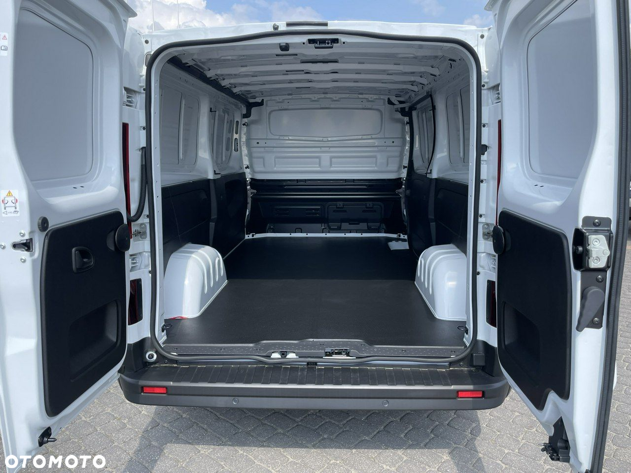 Renault Trafic - 4