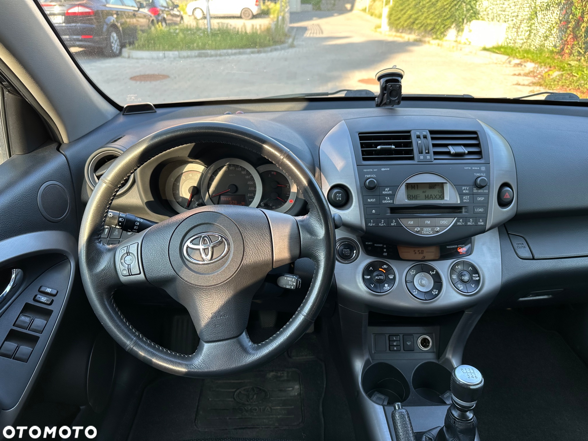 Toyota RAV4 2.2 D-4D X - 14
