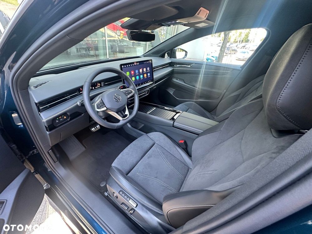 Volkswagen ID.7 77kWh Pro Plus - 11