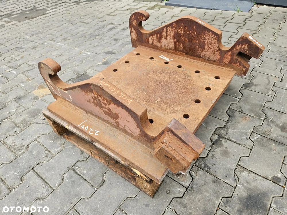 Inny CATERPILLAR VOLVO KOMATSU PŁYTA ADAPTACYJNA HAKI MŁOT ŁYŻKA CW30 VERACHTERT CW 30