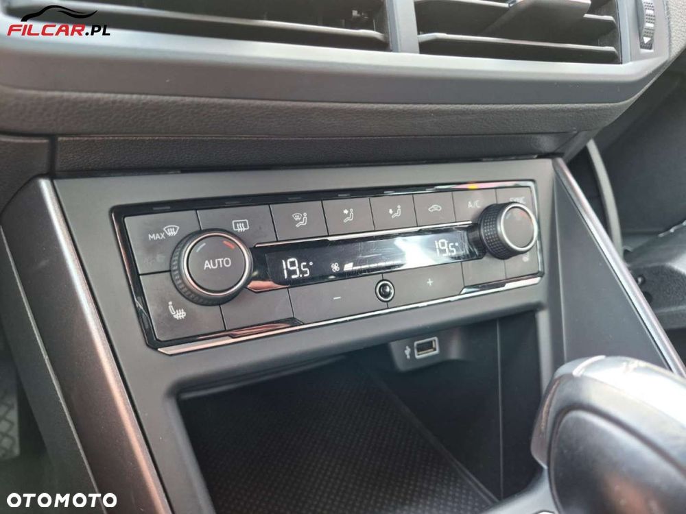 Volkswagen Polo - 16