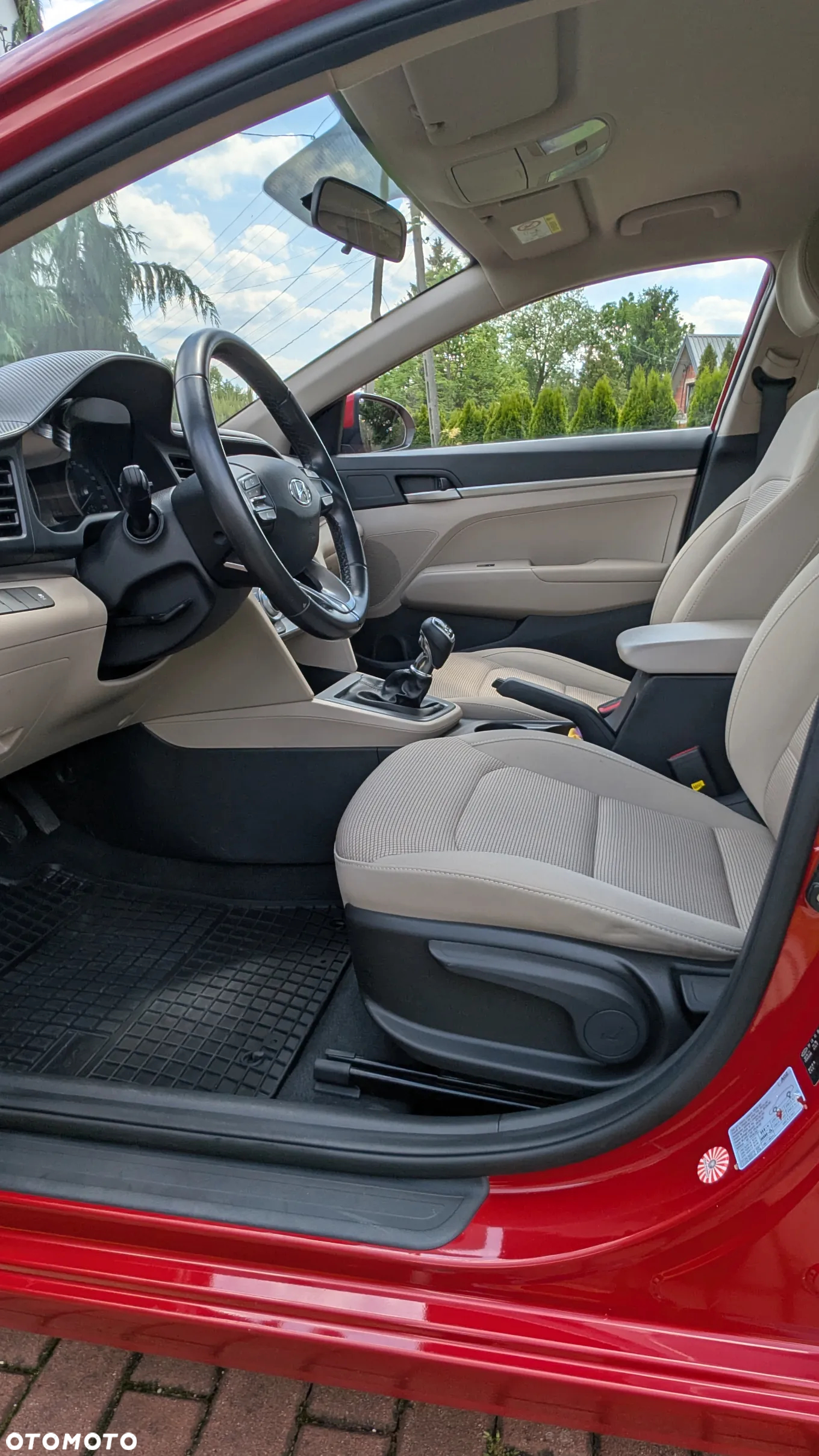 Hyundai Elantra 1.6 Classic Plus - 8