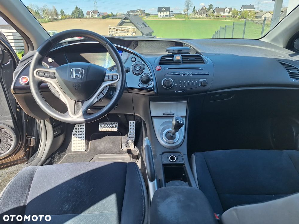 Honda Civic - 10