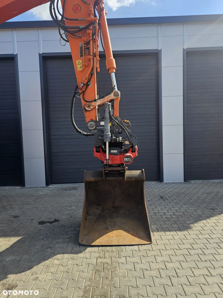 Hitachi ZX140W-3 - 16