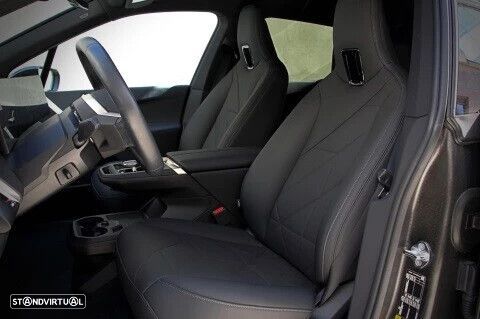 BMW ix xDrive 40 - 22