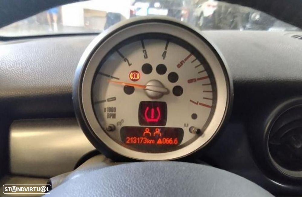MINI 3 Portas - 3