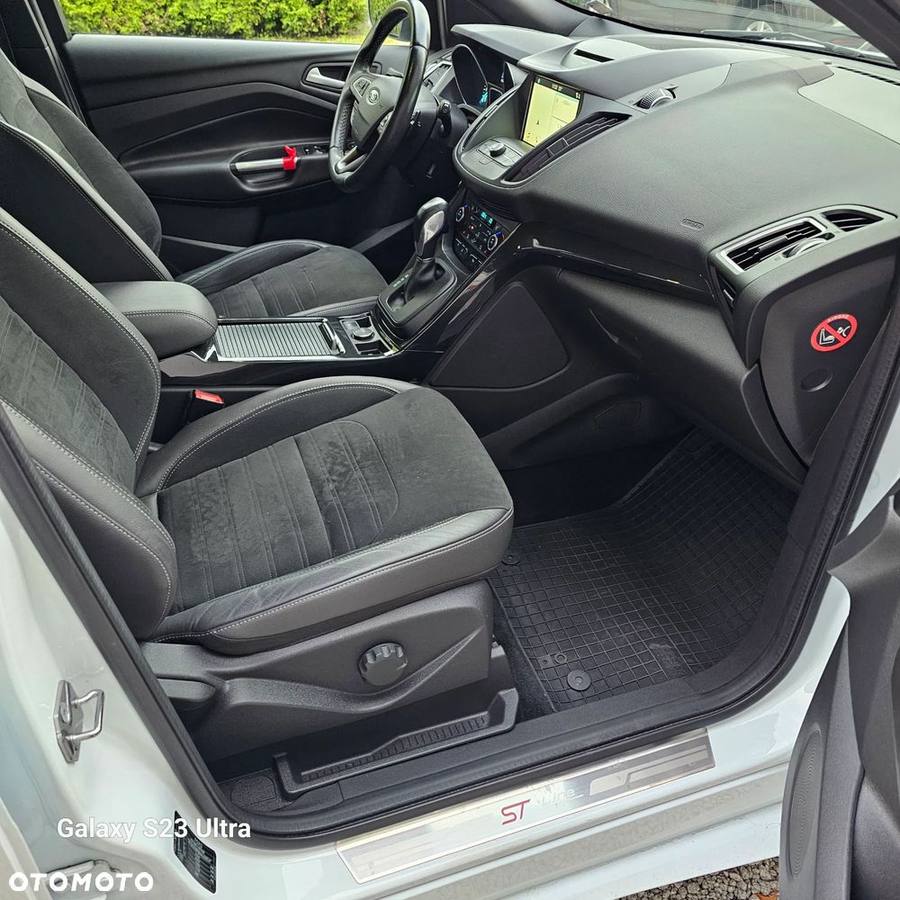 Ford Kuga 1.5 EcoBoost 4x4 ST-Line - 15