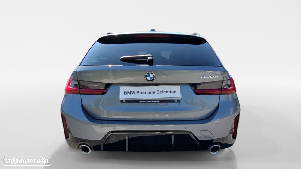 BMW 320 d Touring Pack Desportivo M Auto - 9