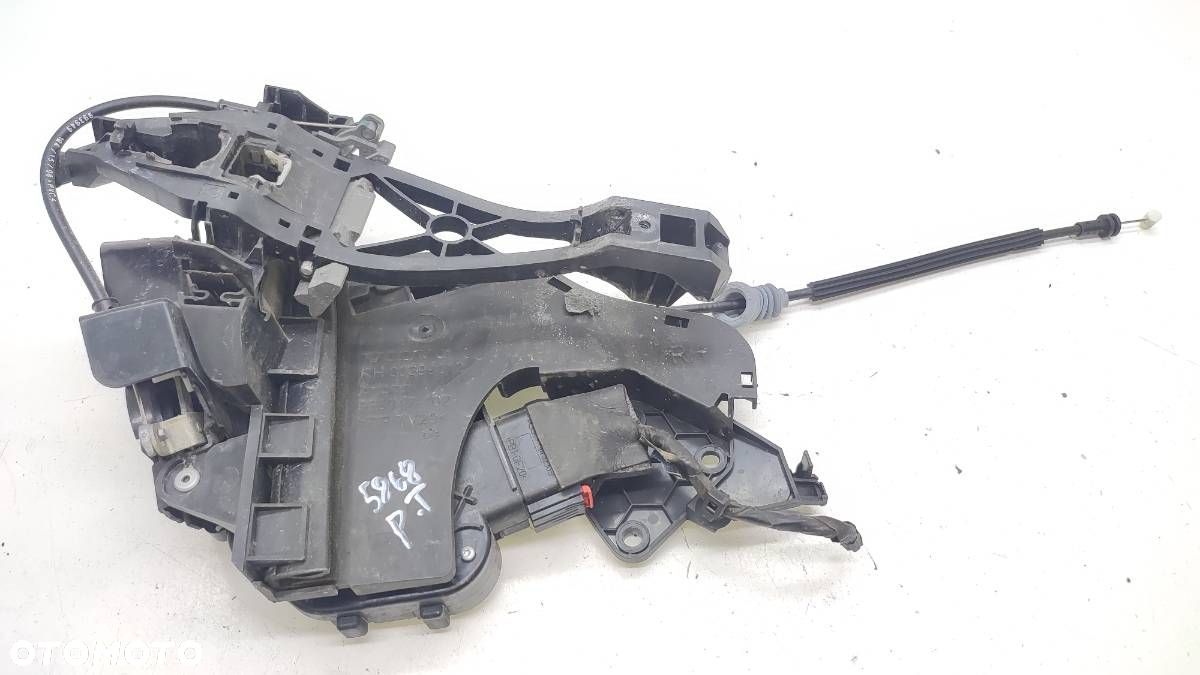 ZAMEK DRZWI PRAWY TYŁ VOLVO V50 S40 II EUROPA 30799318 - 1