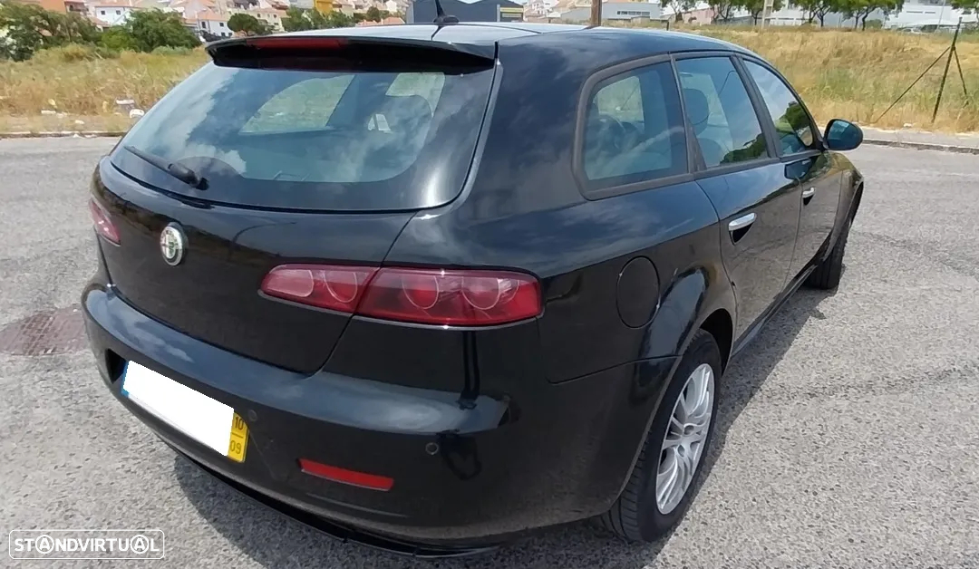 Alfa Romeo 159 Sportwagon 1.9 JTDm 8V Executiva - 49
