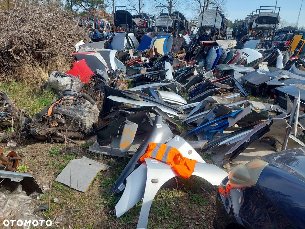 KOMPLETNY PRZÓD MASKA ZDERZAK BŁOTNIKI LAMPY BELKA PEUGEOT 407 I EZRC - 25