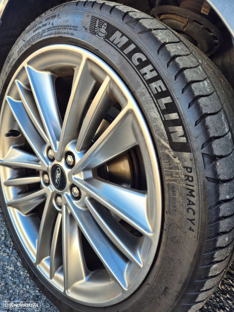 Ford Focus 1.0 EcoBoost Vignale Aut. - 6