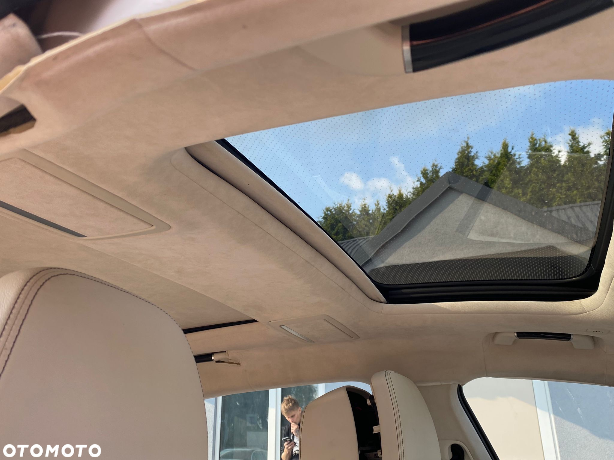 BMW Seria 7 750Li xDrive - 27