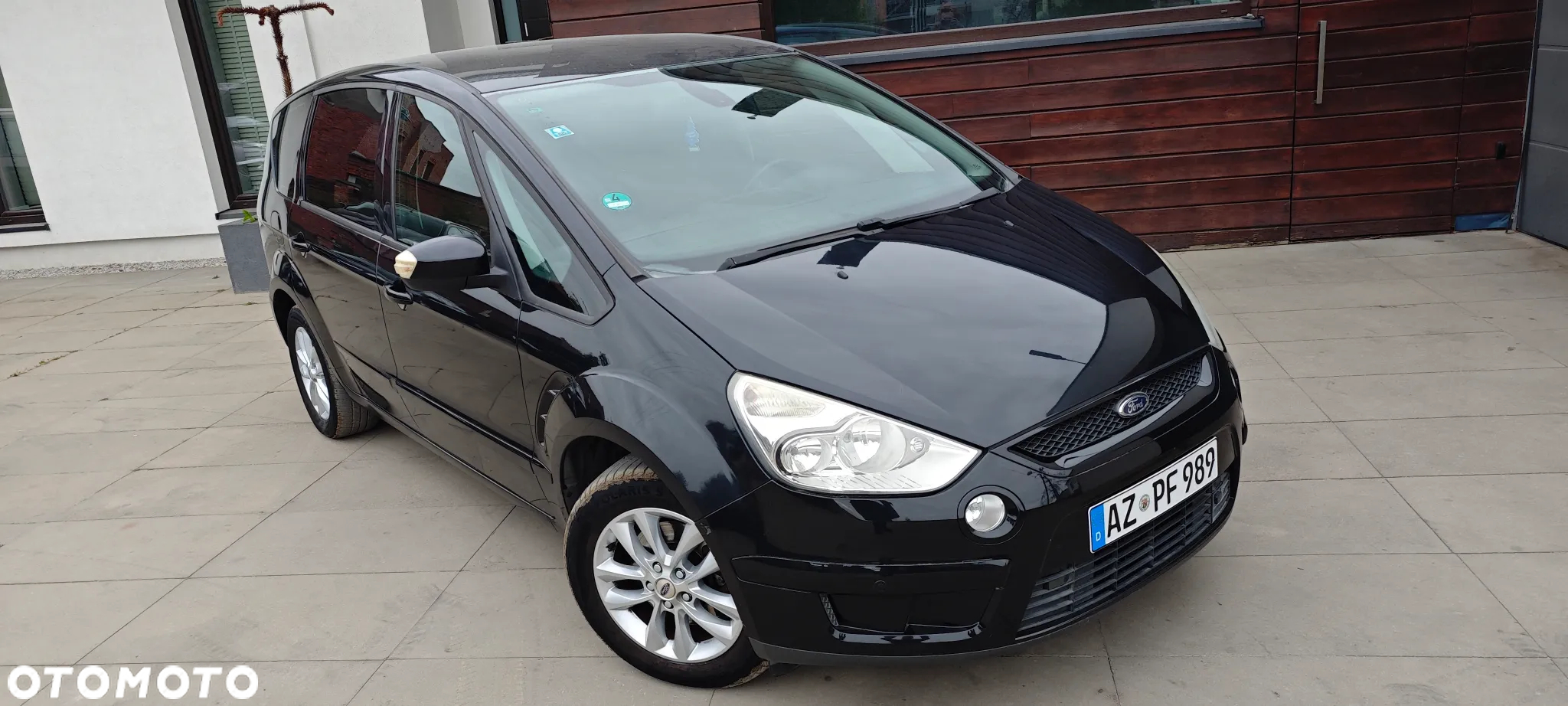 Ford S-Max 2.0 Titanium - 19