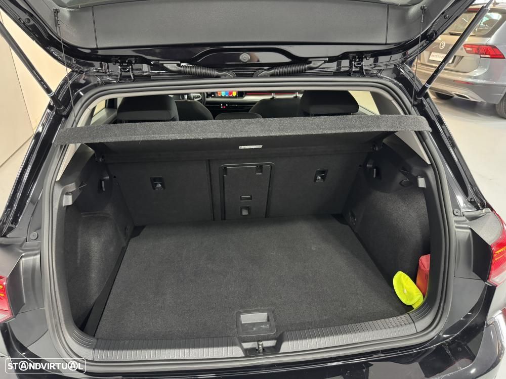 VW Golf 1.0 TSI Life - 41