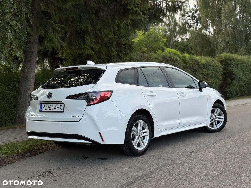 Toyota Corolla - 13