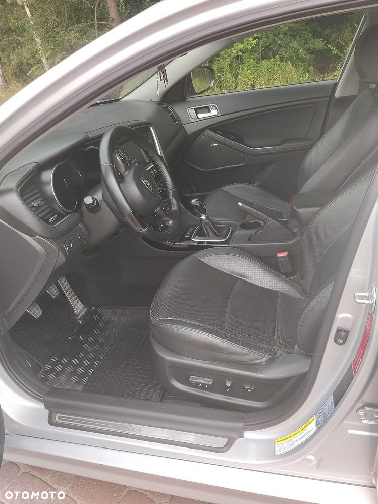 Kia Optima - 6