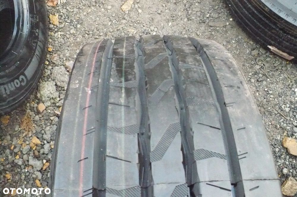 CONTINENTAL Hybrid HT3 285/70R19,5 NOWA 2020