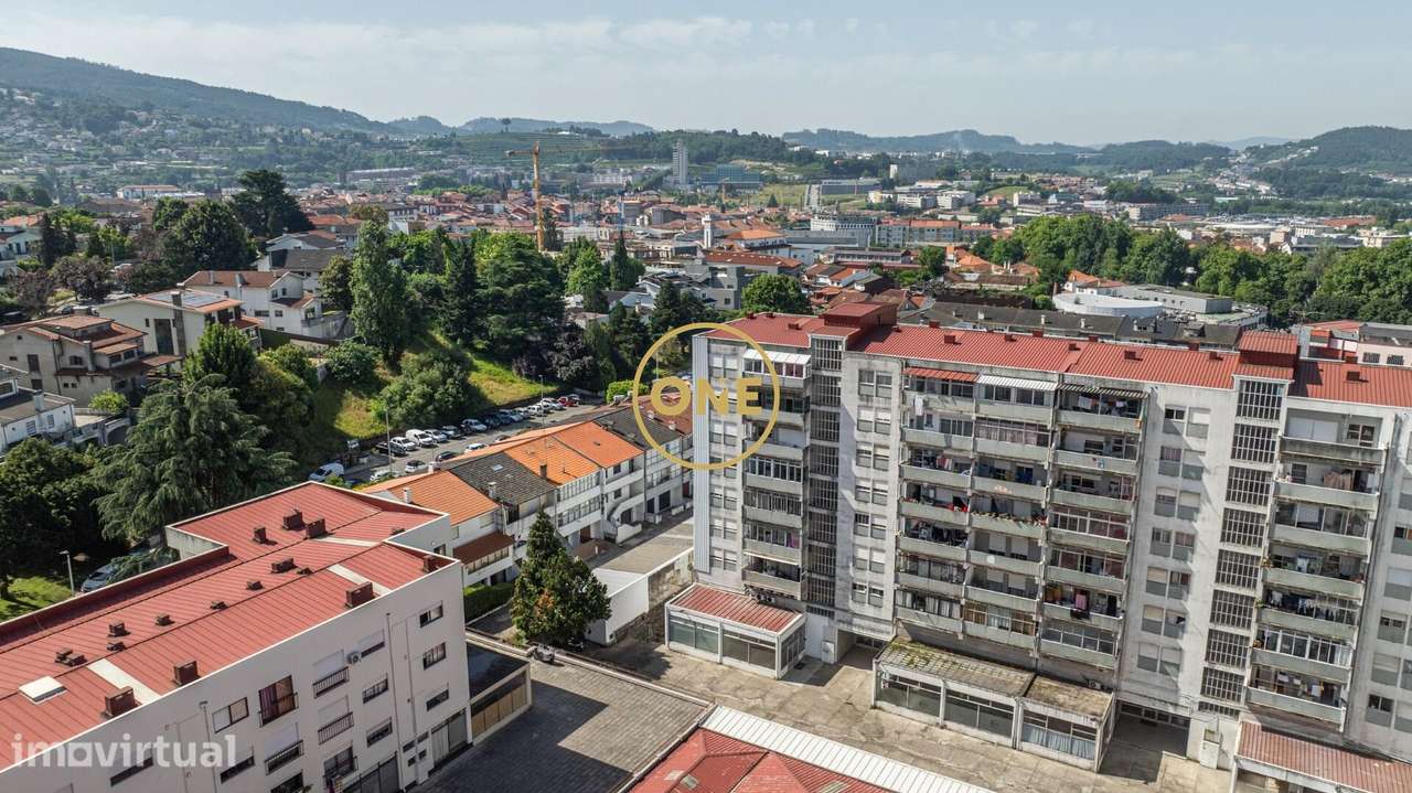 Loja Comercial com 280 m2 no Centro de Guimarães - Grande imagem: 4/24