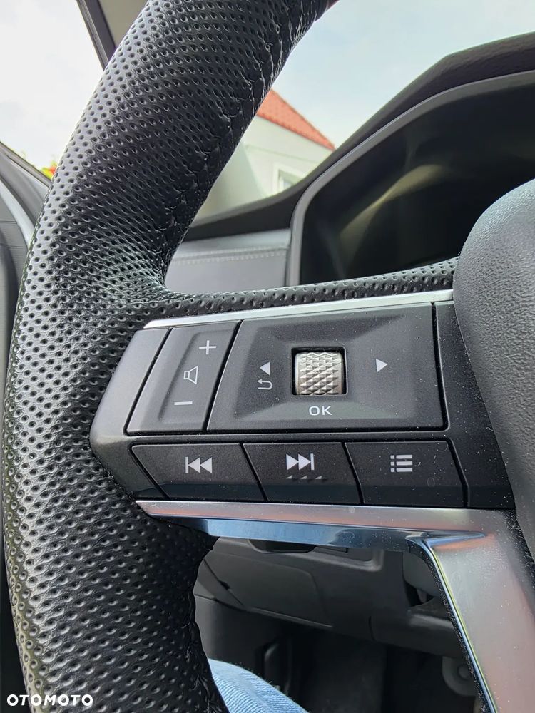 Mitsubishi Outlander - 30